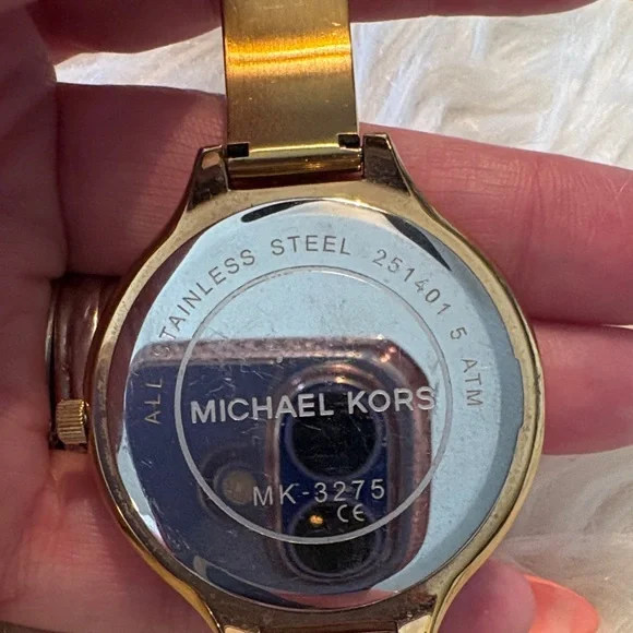 Michael Kors Gold Tone Minimalist Bracelet Watch - Picture 15 of 15